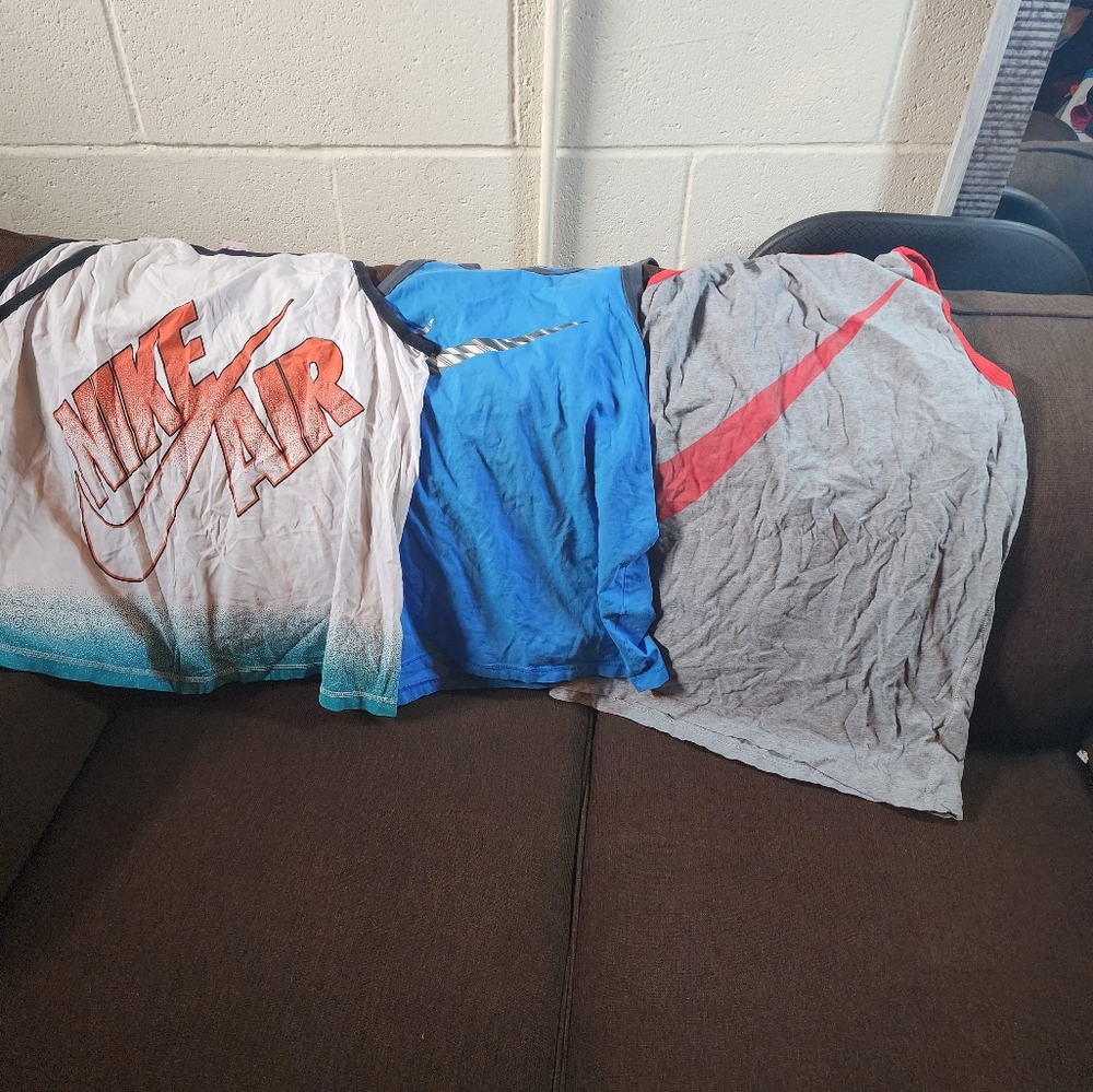 Nike tank tops